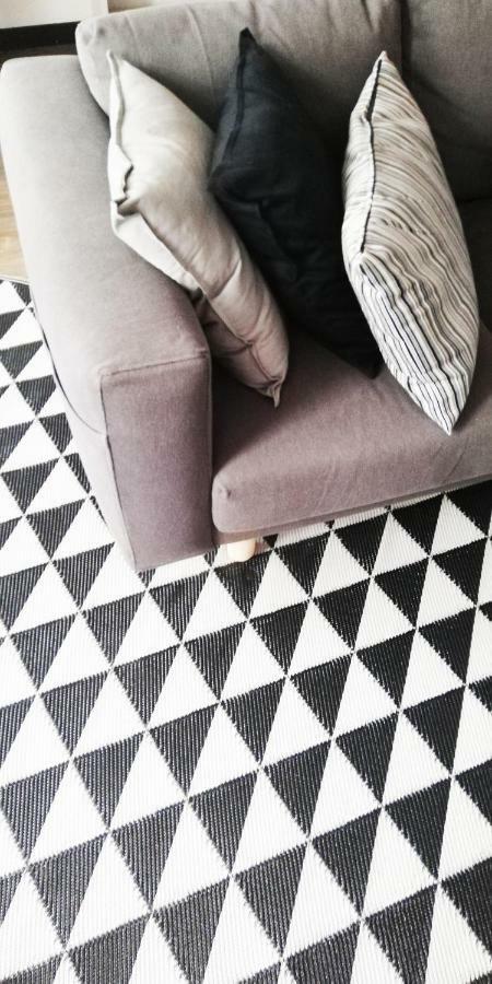 Willow Old Town Apartment غدانسك المظهر الخارجي الصورة